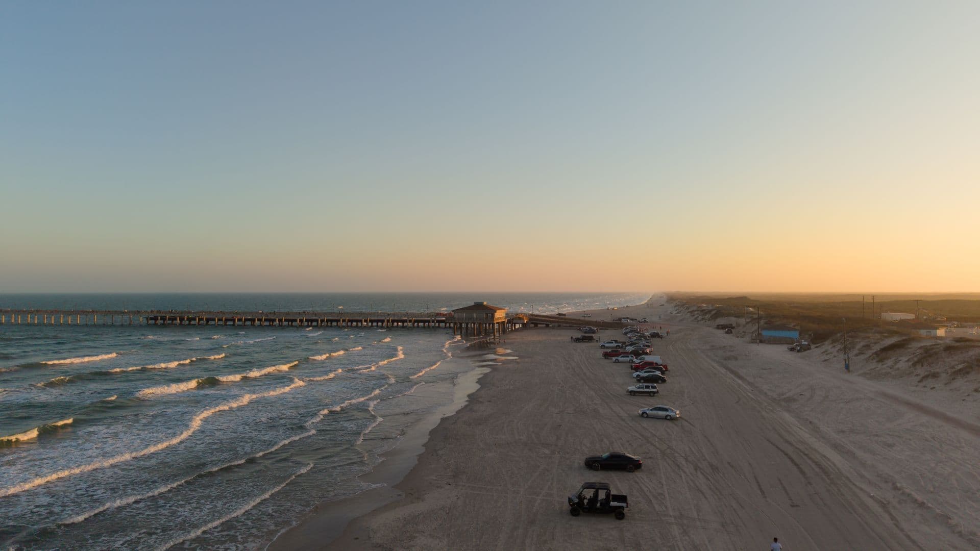 Outdoor living along the coast